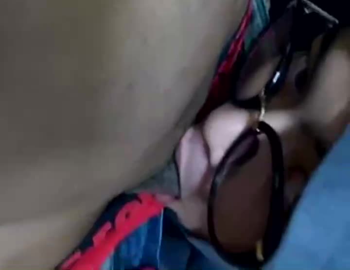 Video Ibu Berjilbab Centil Doyan Penis Pemuda