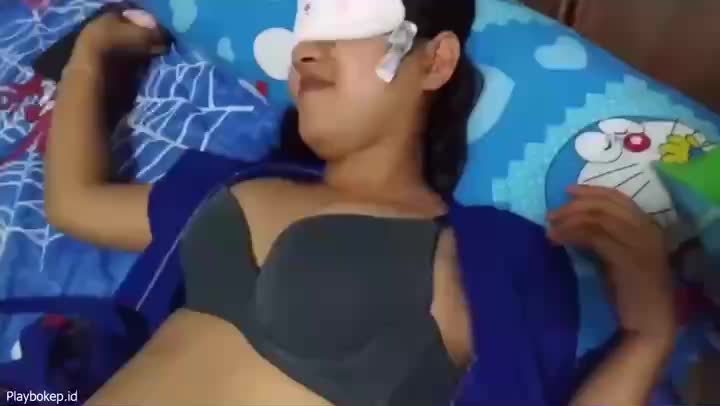 Video Pacar Mau Tidur Di Ewe Mumpung Di Rumah Sepi Maennya Bagus Penurut
